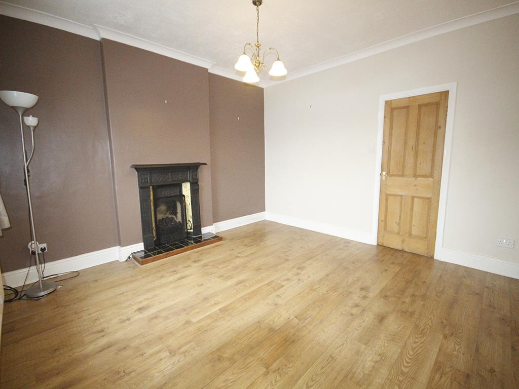2 bedroom end terrace house Let Agreed in Winewall - _MG_9418.jpg